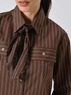 CAMICIA MARRONE A RIGHE CON FIOCCO
