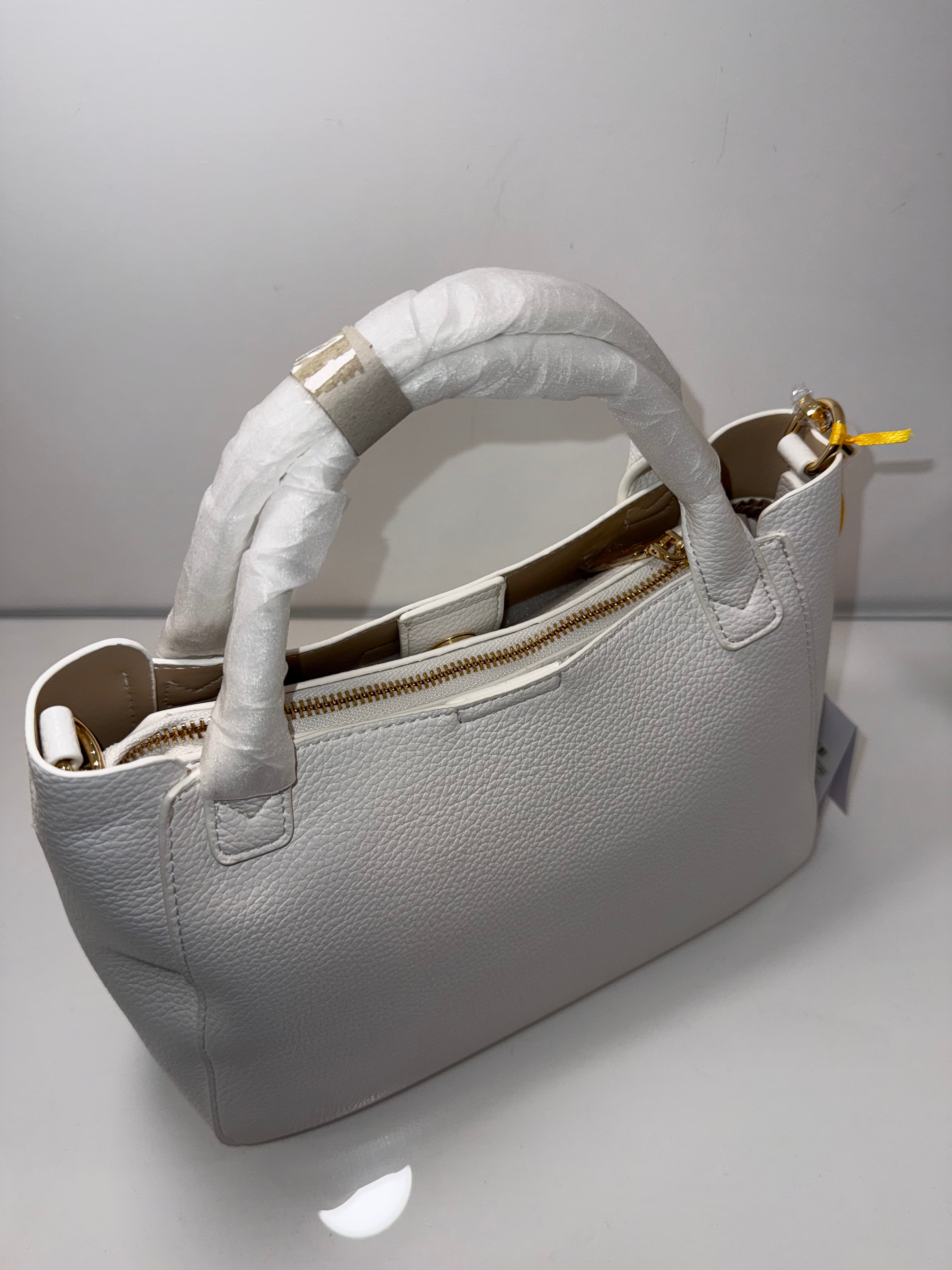 VALENTINO C. - borsa